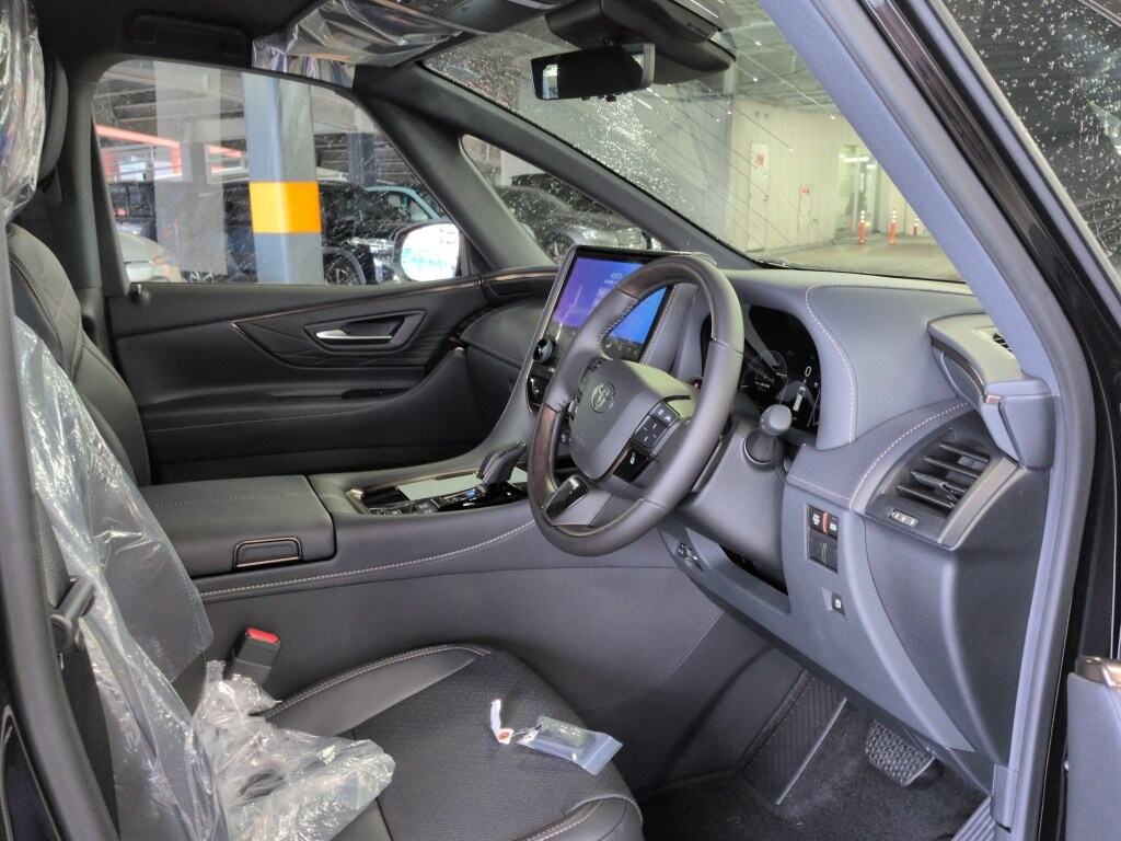 2026 TOYOTA VELLFIRE Z PREMIER photo 5