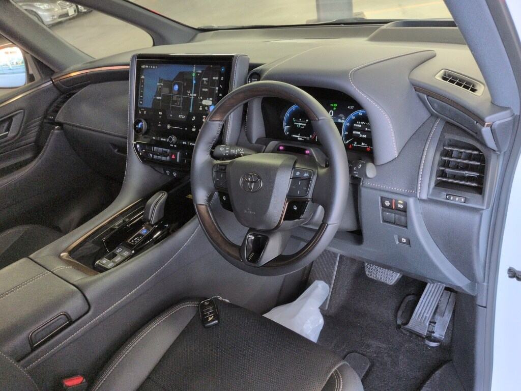 2026 TOYOTA VELLFIRE Z PREMIER photo 5