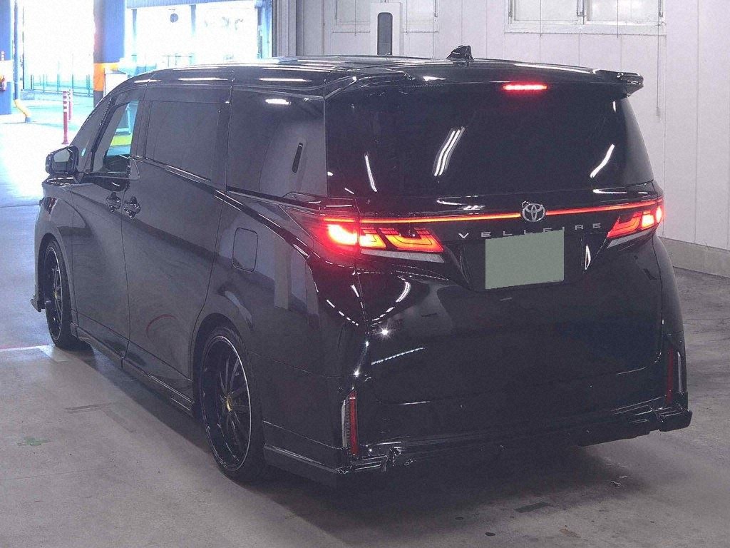 2024 TOYOTA VELLFIRE Z PREMIER photo 2