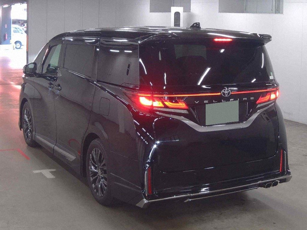 2023 TOYOTA VELLFIRE Z PREMIER photo 2
