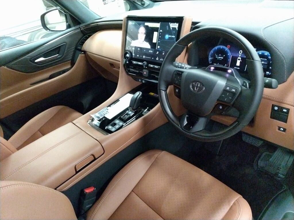 2026 TOYOTA VELLFIRE Z PREMIER photo 3