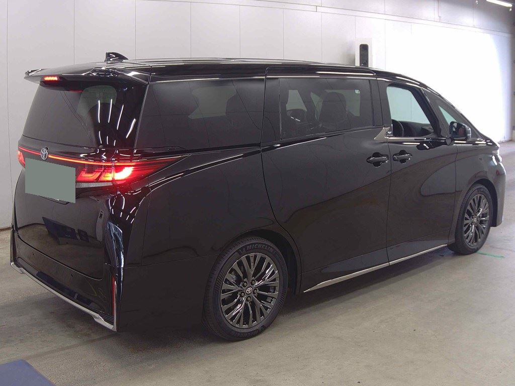 2026 TOYOTA VELLFIRE Z PREMIER photo 5