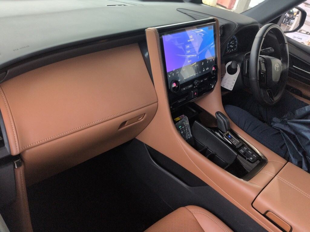 2026 TOYOTA VELLFIRE Z PREMIER photo 3
