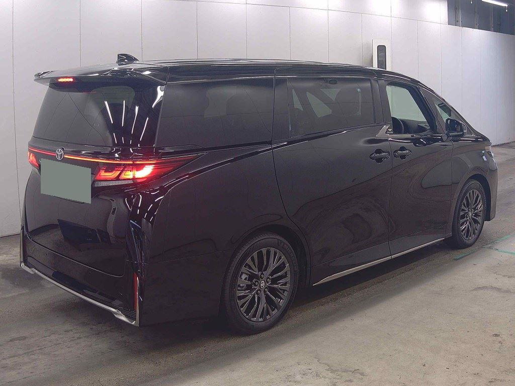 2026 TOYOTA VELLFIRE Z PREMIER photo 5