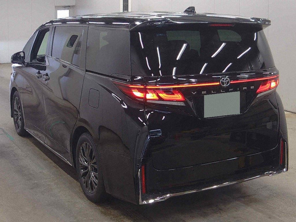 2026 TOYOTA VELLFIRE Z PREMIER photo 2