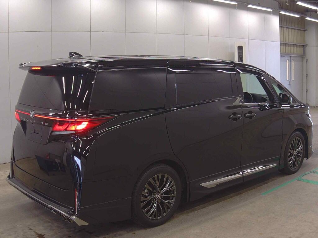 2023 TOYOTA VELLFIRE Z PREMIER photo 5