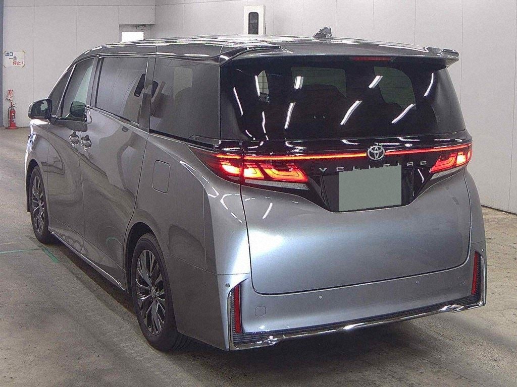 2026 TOYOTA VELLFIRE Z PREMIER photo 2
