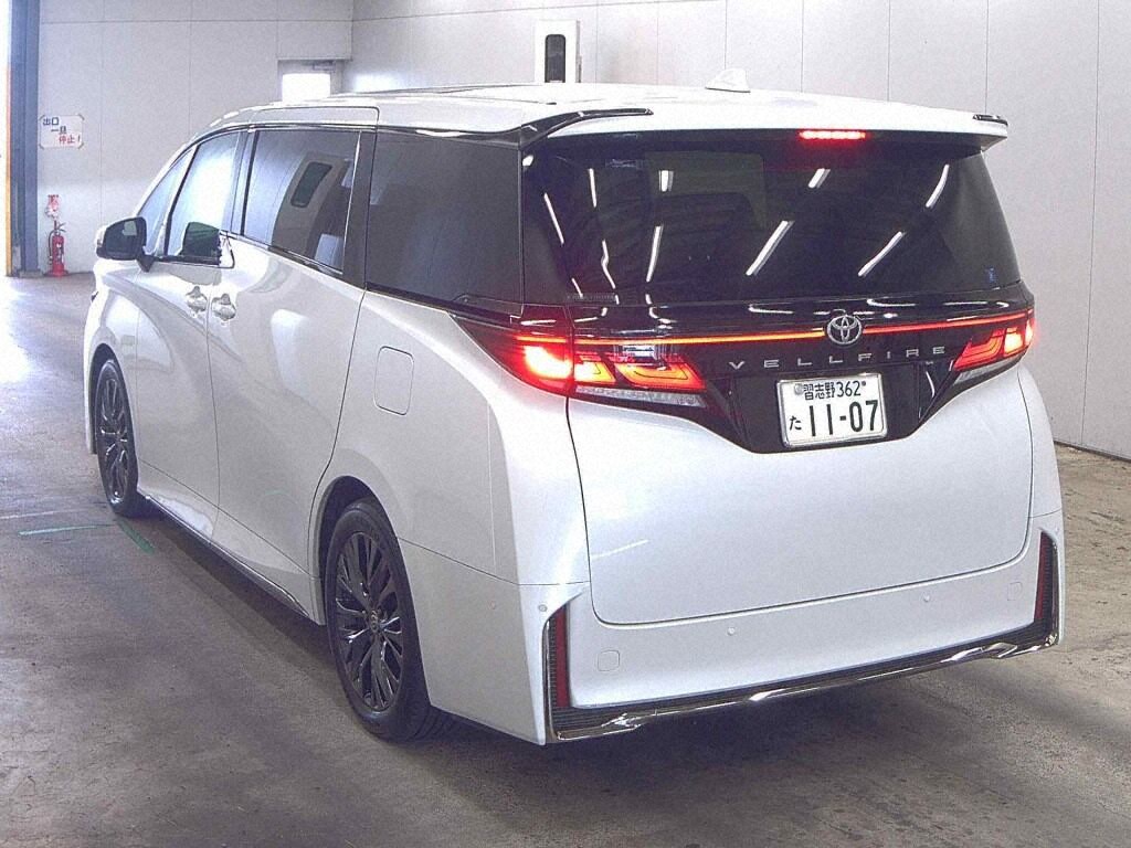 2024 TOYOTA VELLFIRE Z PREMIER photo 2