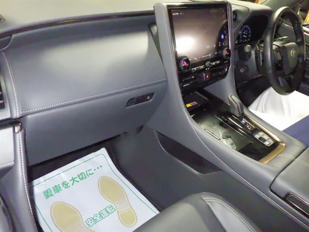 2024 TOYOTA VELLFIRE Z PREMIER photo 3