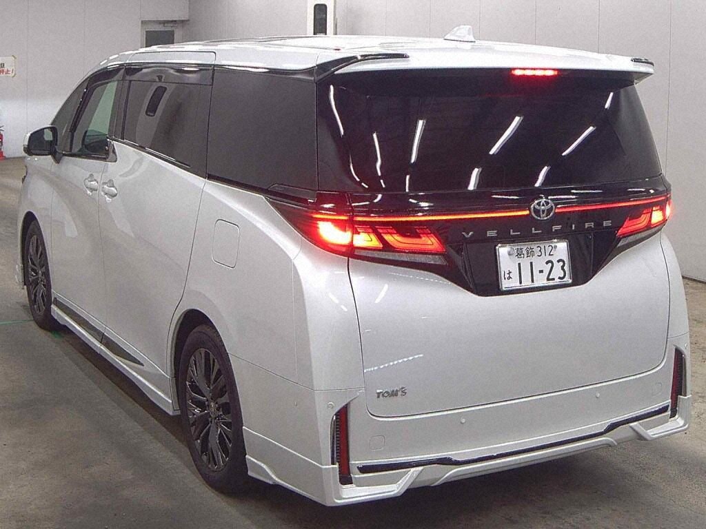 2025 TOYOTA VELLFIRE Z PREMIER photo 2