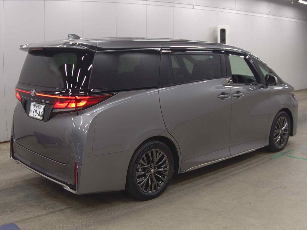 2026 TOYOTA VELLFIRE Z PREMIER photo 5