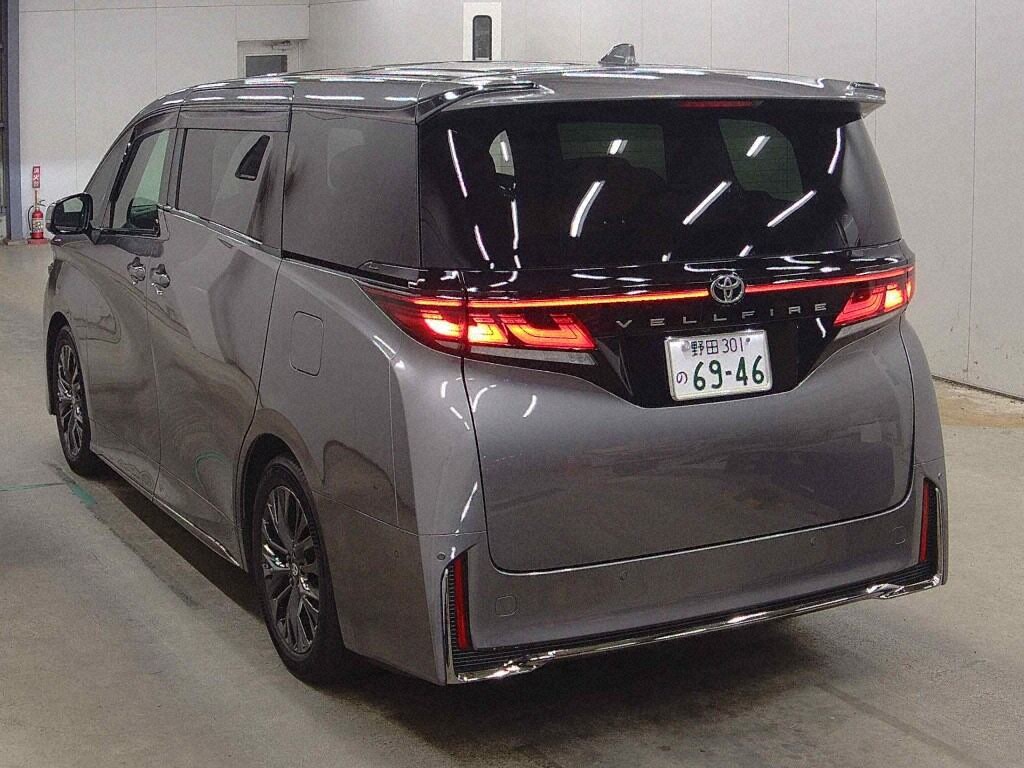 2026 TOYOTA VELLFIRE Z PREMIER photo 2