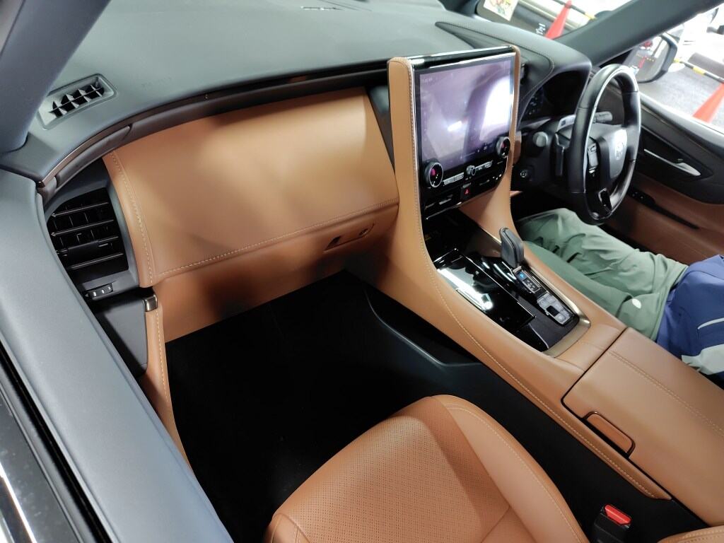 2024 TOYOTA VELLFIRE Z PREMIER photo 3