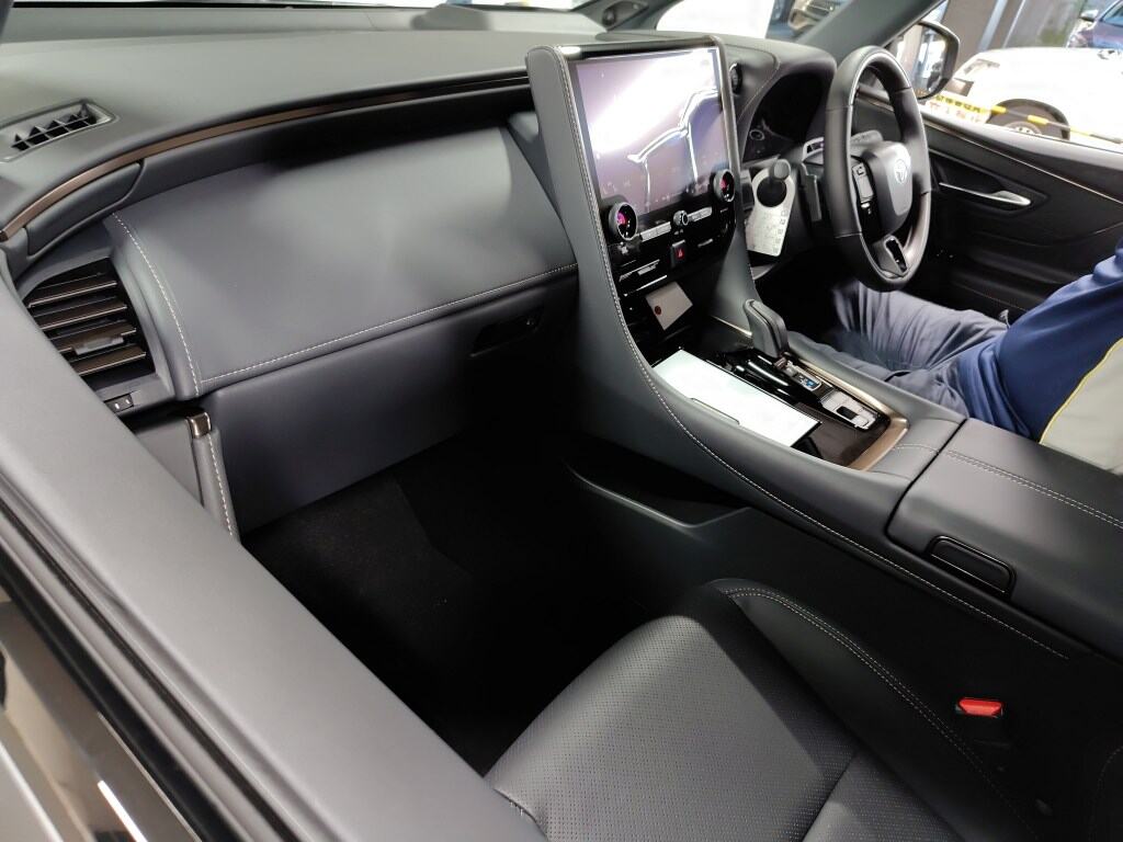 2026 TOYOTA VELLFIRE Z PREMIER photo 3
