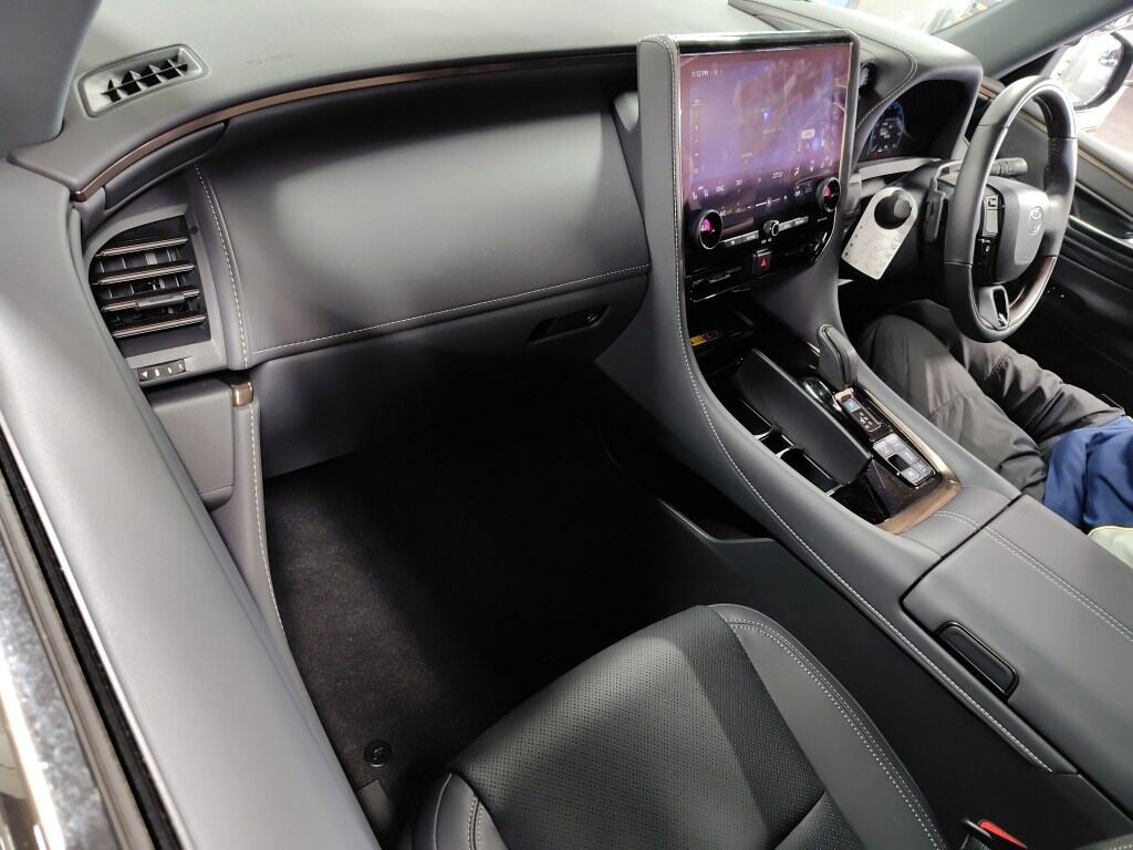 2023 TOYOTA VELLFIRE Z PREMIER photo 5
