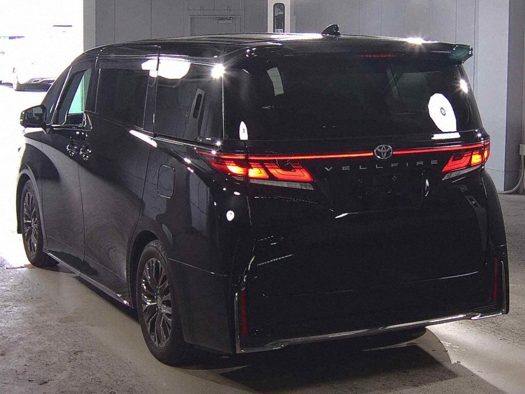 2023 TOYOTA VELLFIRE Z PREMIER photo 4
