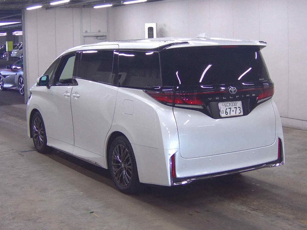 2026 TOYOTA VELLFIRE Z PREMIER photo 2