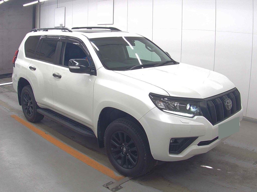 2023 TOYOTA LAND CRUISER PRADO TX L PACKAGE･MATT BLACK EDITION
