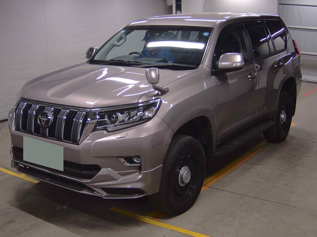 2023 TOYOTA LAND CRUISER PRADO TX photo 4