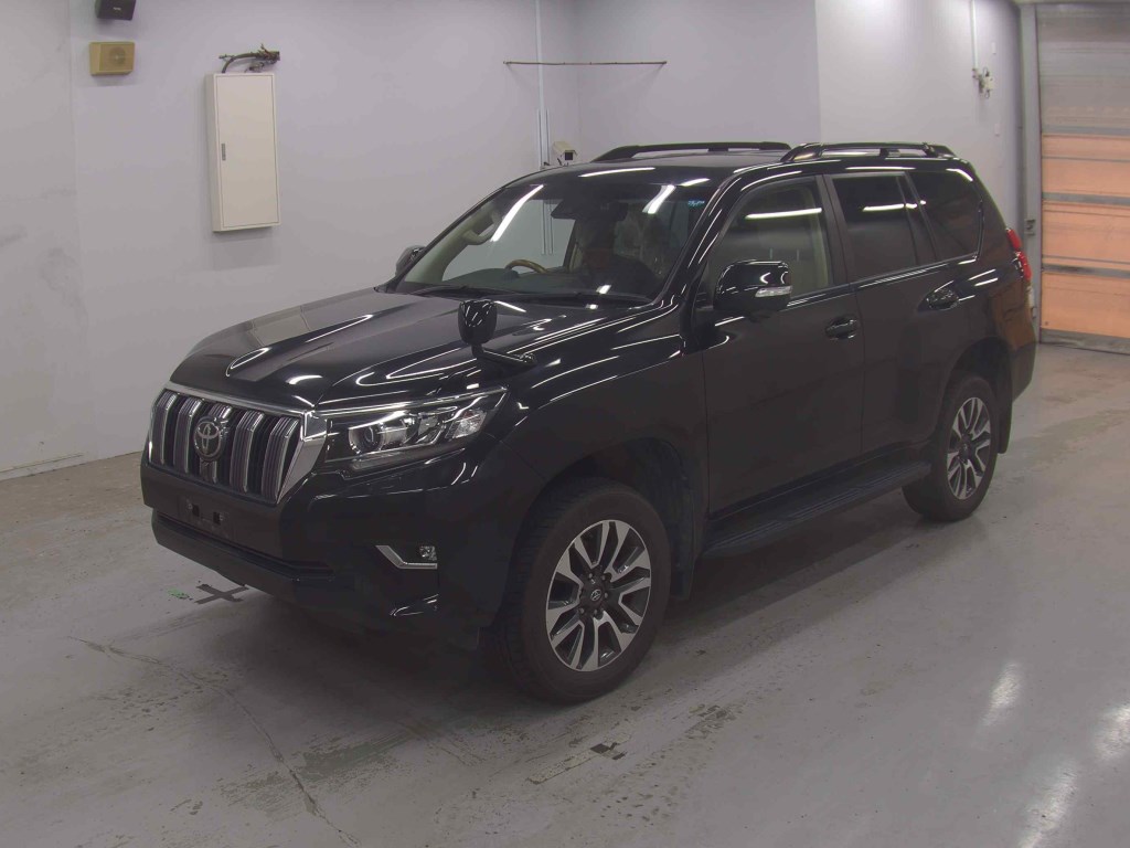 2023 TOYOTA LAND CRUISER PRADO TX L PACKAGE photo 4