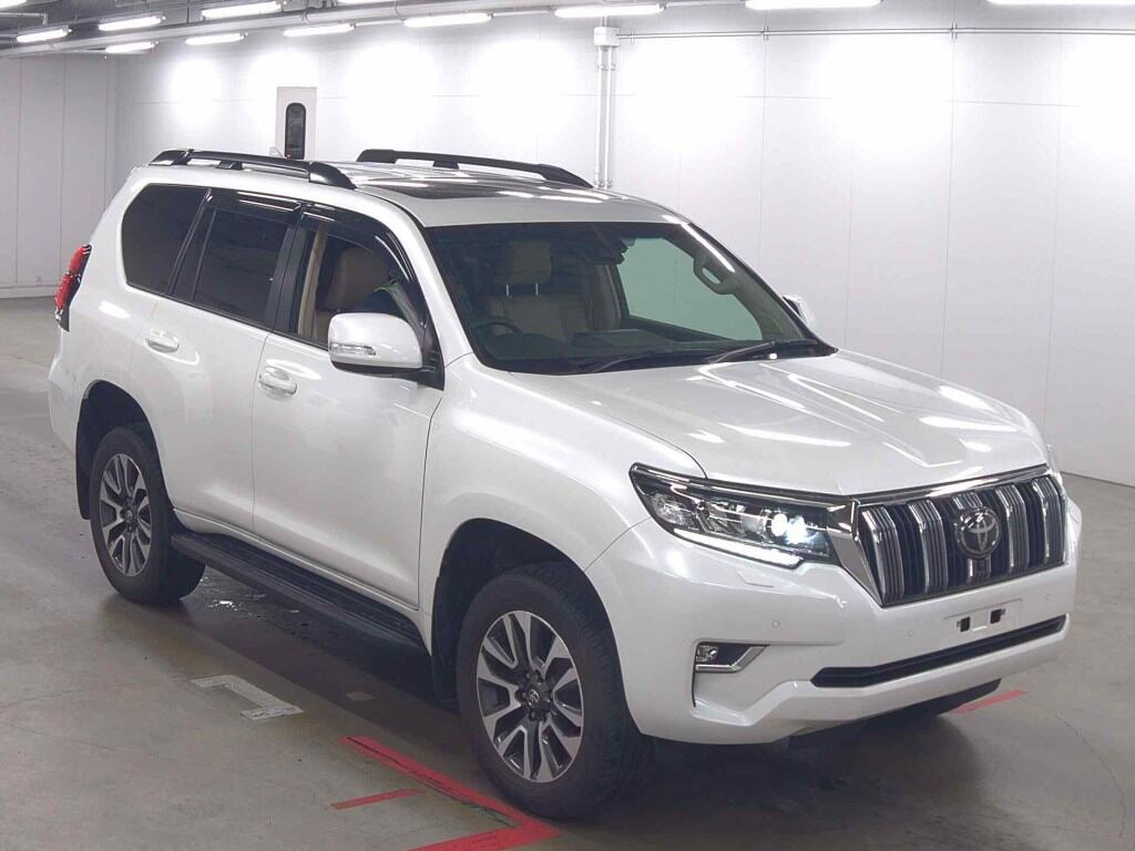 2022 TOYOTA LAND CRUISER PRADO TX L PACKAGE