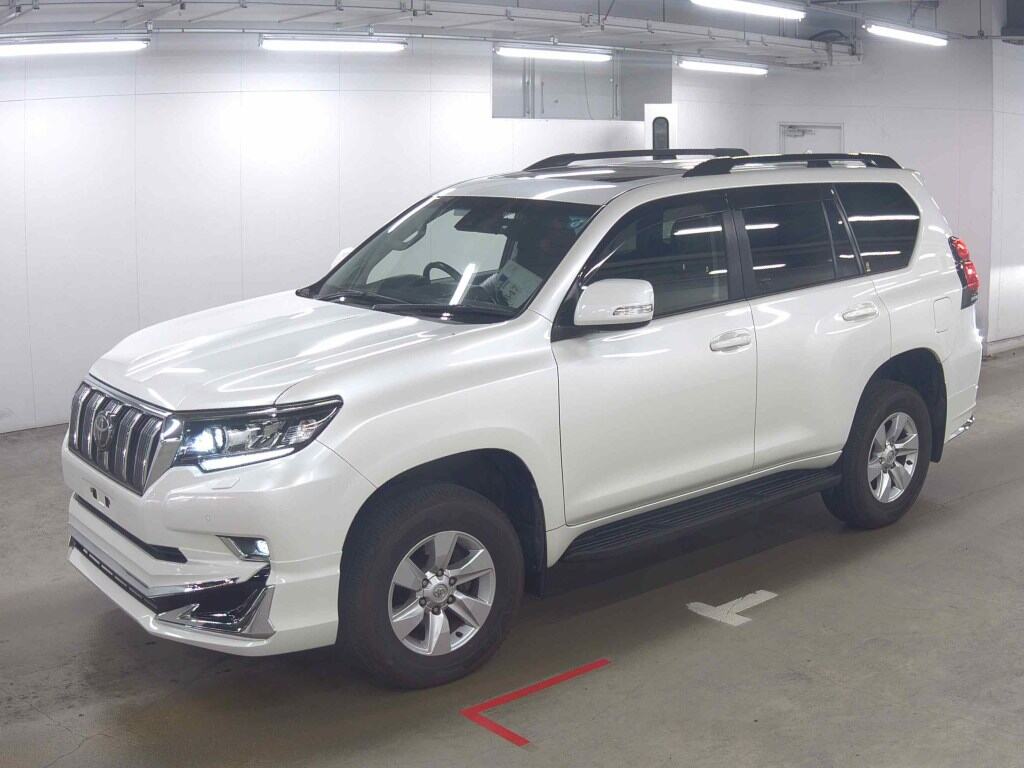 2022 TOYOTA LAND CRUISER PRADO TX L PACKAGE photo 4