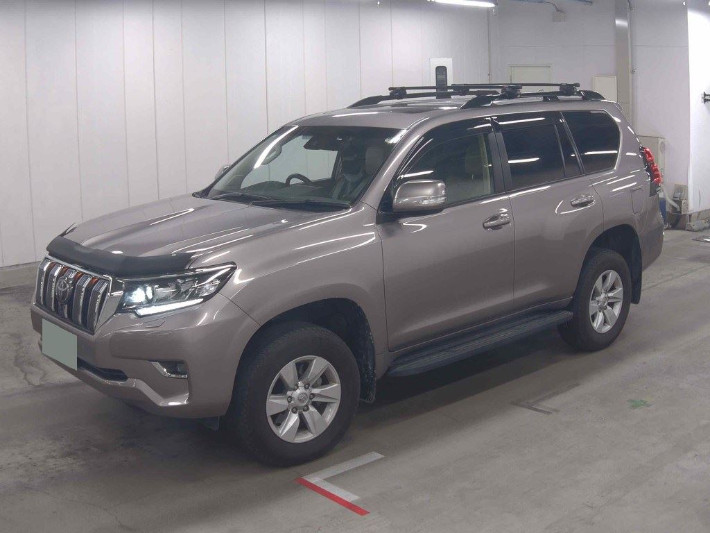 2022 TOYOTA LAND CRUISER PRADO TX L PACKAGE photo 4