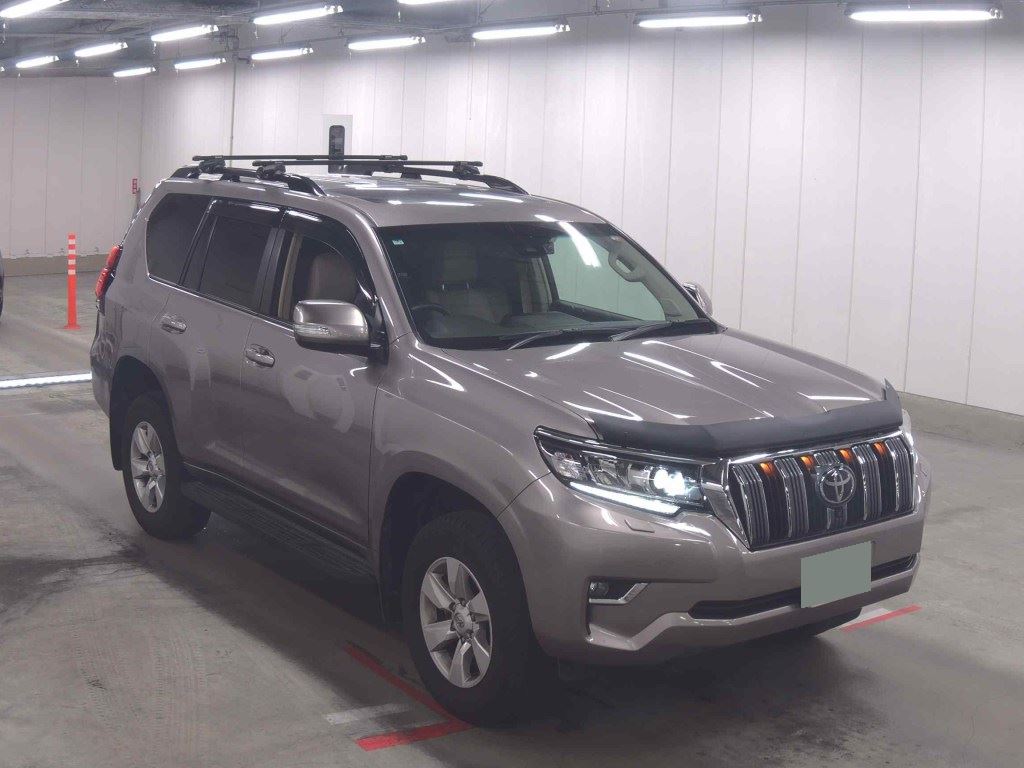 2022 TOYOTA LAND CRUISER PRADO TX L PACKAGE