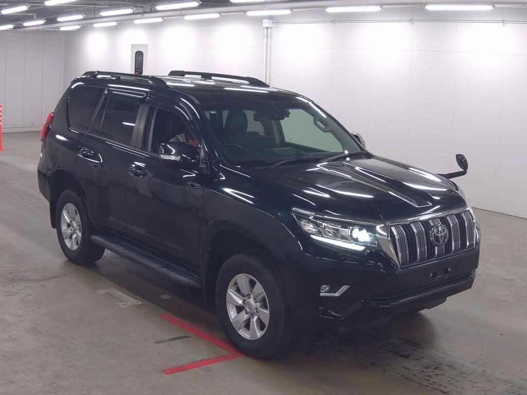 2022 TOYOTA LAND CRUISER PRADO TX L PACKAGE