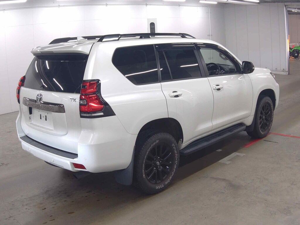 2022 TOYOTA LAND CRUISER PRADO TX L PACKAGE 70TH ANNIVERSARY LIMITED photo 5