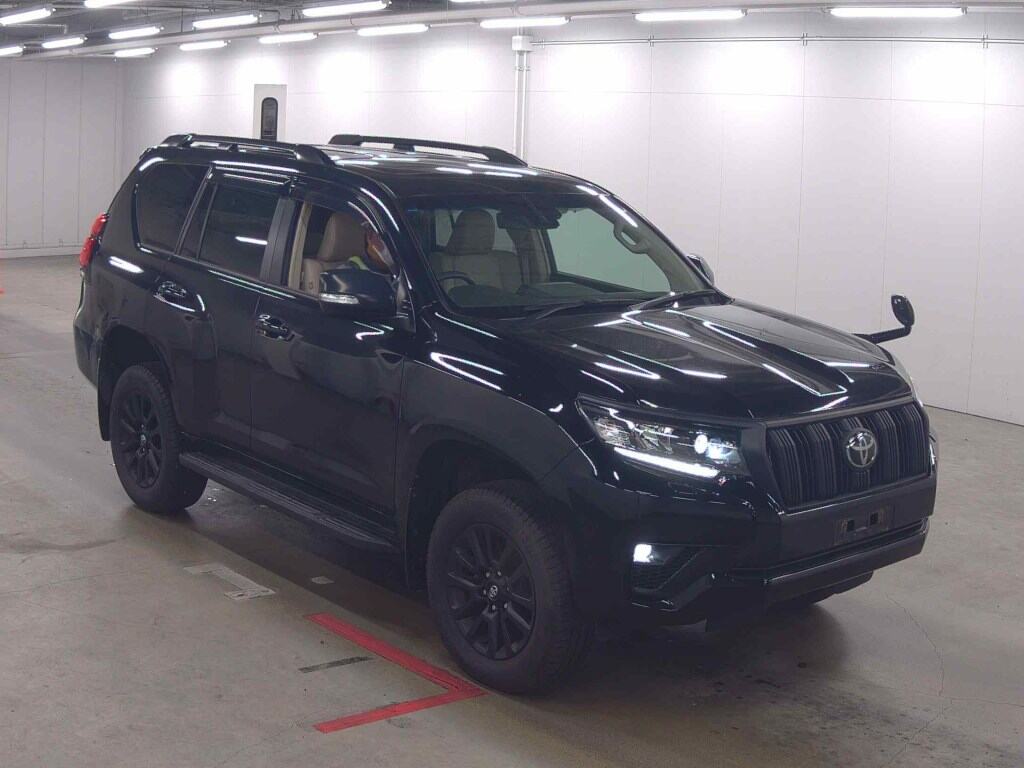 2023 TOYOTA LAND CRUISER PRADO TX L PACKAGE･MATT BLACK EDITION