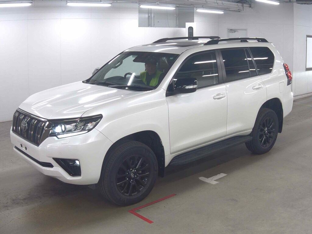 2021 TOYOTA LAND CRUISER PRADO TX L PACKAGE 70TH ANNIVERSARY LIMITED photo 4
