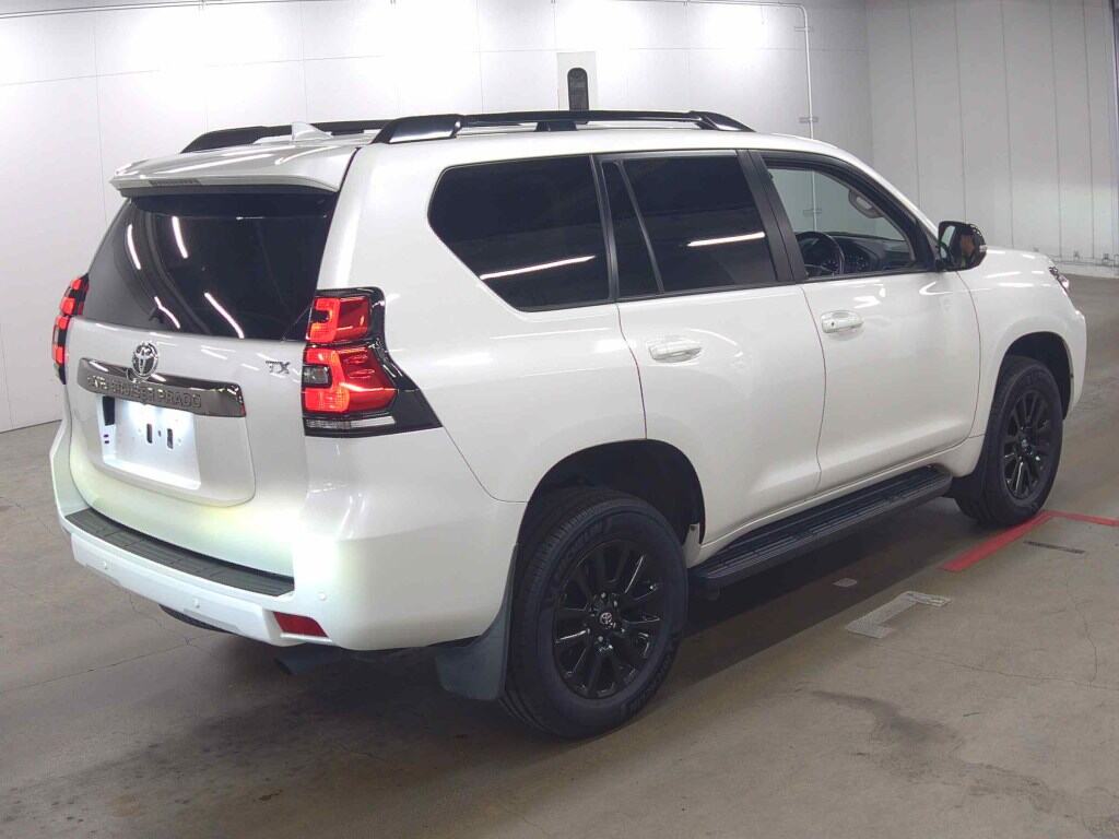 2021 TOYOTA LAND CRUISER PRADO TX L PACKAGE 70TH ANNIVERSARY LIMITED photo 5
