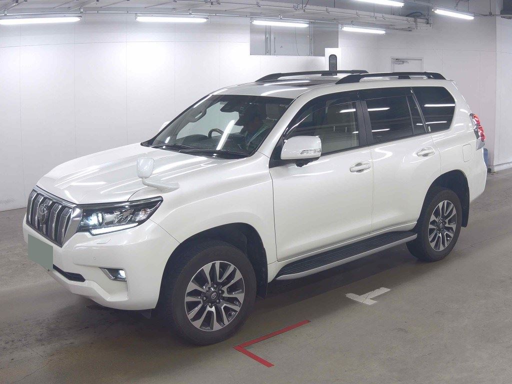 2022 TOYOTA LAND CRUISER PRADO TX L PACKAGE photo 4