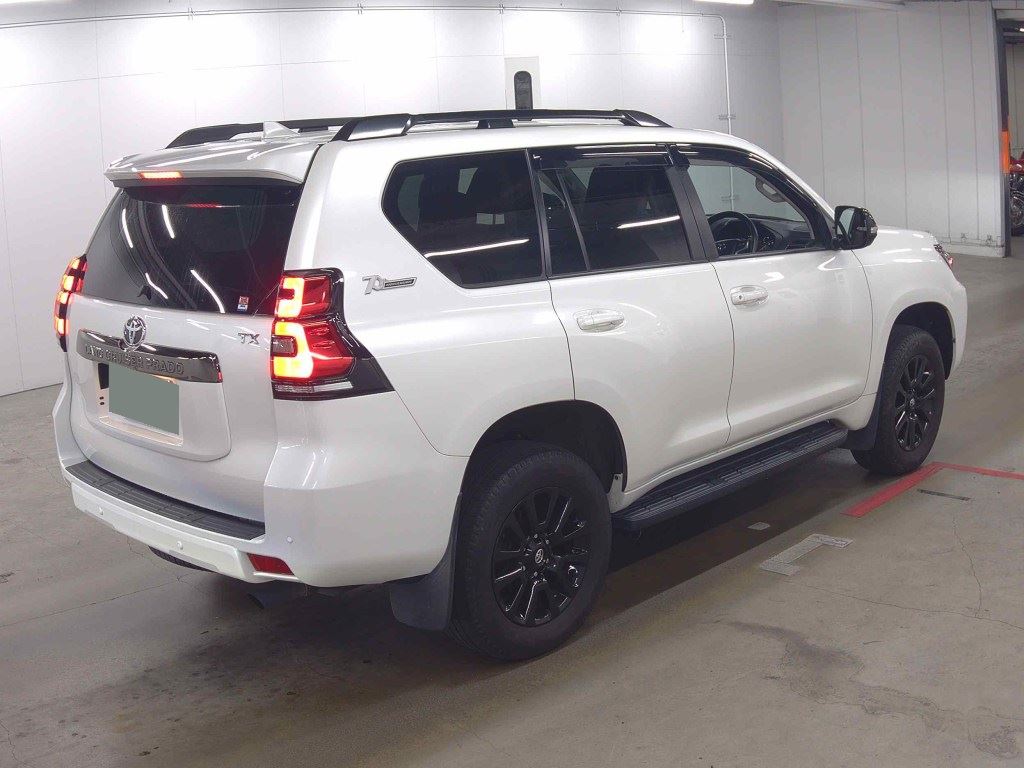 2022 TOYOTA LAND CRUISER PRADO TX L PACKAGE 70TH ANNIVERSARY LIMITED photo 5