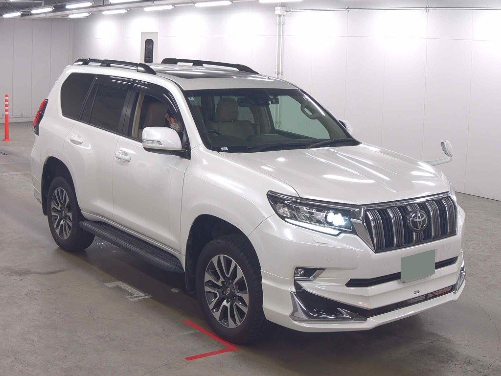 2022 TOYOTA LAND CRUISER PRADO TX L PACKAGE
