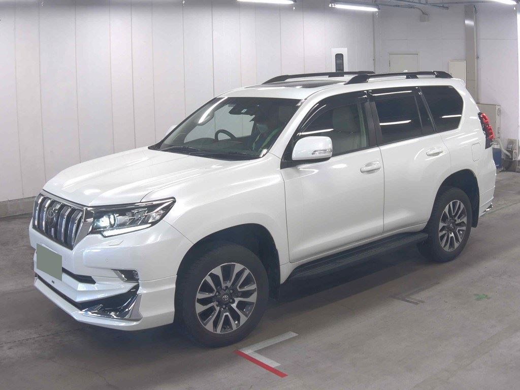 2022 TOYOTA LAND CRUISER PRADO TX L PACKAGE photo 4