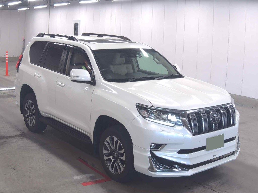 2022 TOYOTA LAND CRUISER PRADO TX L PACKAGE