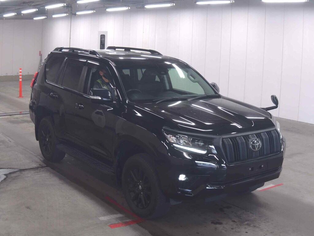 2022 TOYOTA LAND CRUISER PRADO TX L PACKAGE・MATT BLACK EDITION