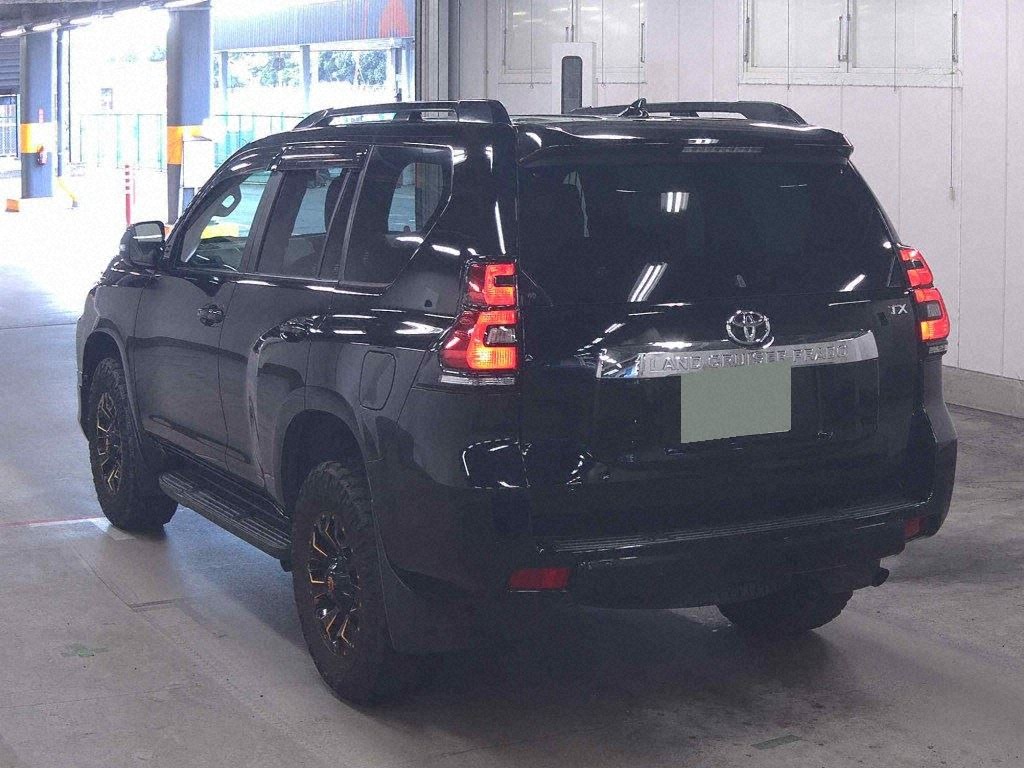 2021 TOYOTA LAND CRUISER PRADO TX photo 2