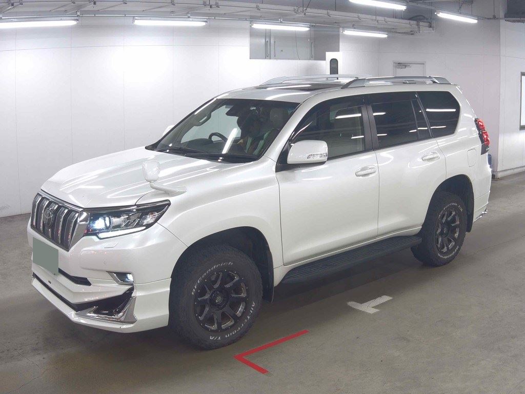 2021 TOYOTA LAND CRUISER PRADO TX L PACKAGE photo 4