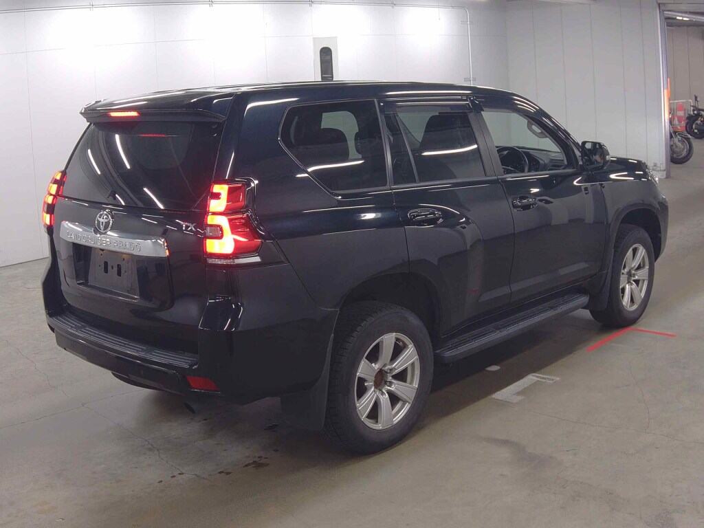 2021 TOYOTA LAND CRUISER PRADO TX L PACKAGE photo 5