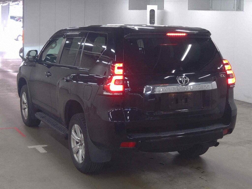 2021 TOYOTA LAND CRUISER PRADO TX L PACKAGE photo 2