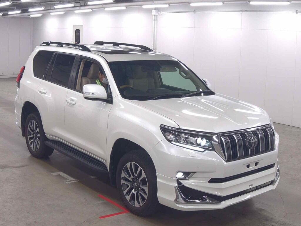 2023 TOYOTA LAND CRUISER PRADO TX L PACKAGE
