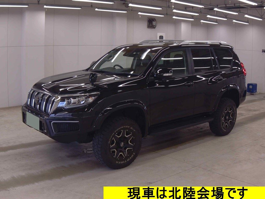 2022 TOYOTA LAND CRUISER PRADO TX photo 4