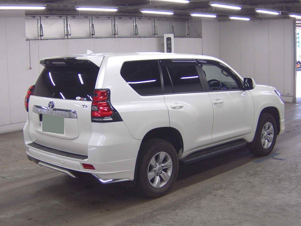 2023 TOYOTA LAND CRUISER PRADO TX L PACKAGE photo 5