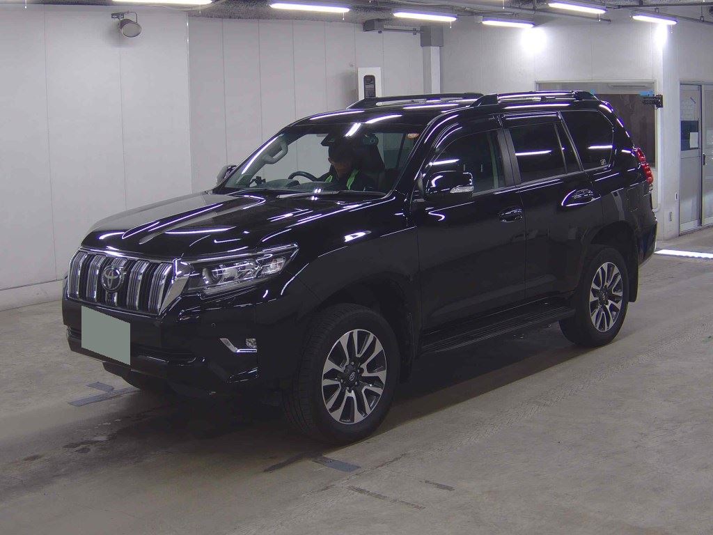 2022 TOYOTA LAND CRUISER PRADO TX L PACKAGE photo 4