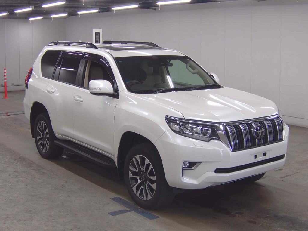 2021 TOYOTA VELLFIRE 2.5Z GOLDEN EYES photo 2