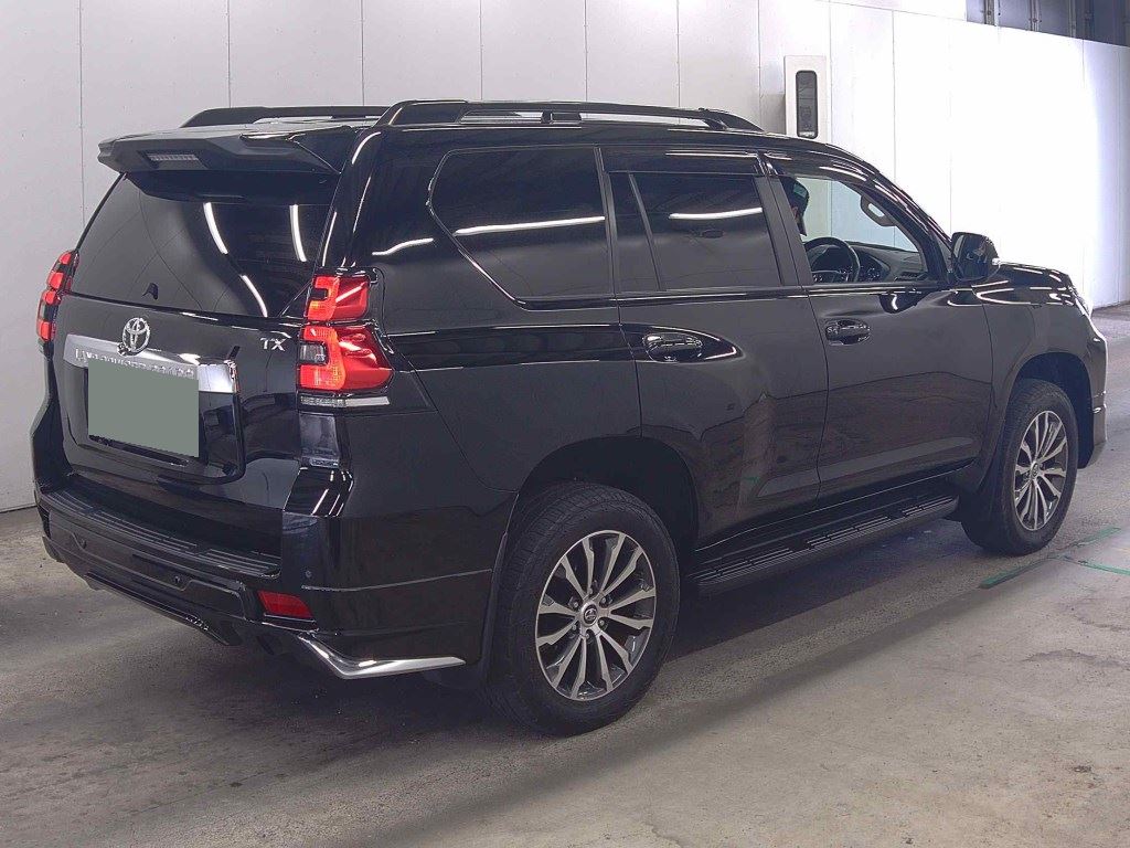 2021 TOYOTA LAND CRUISER PRADO TX L PACKAGE photo 5