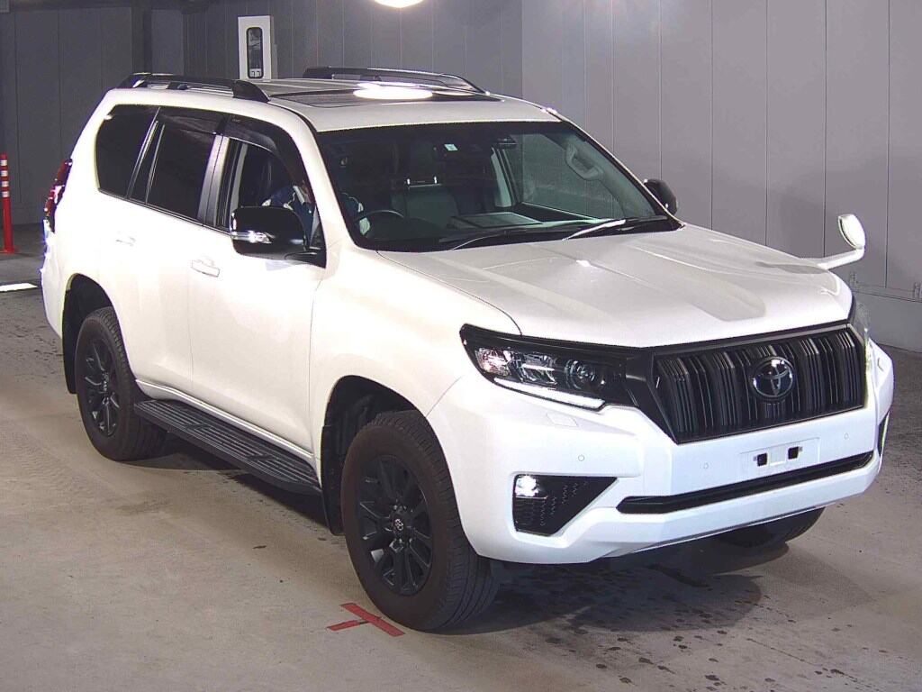 2024 TOYOTA VELLFIRE Z PREMIER photo 2